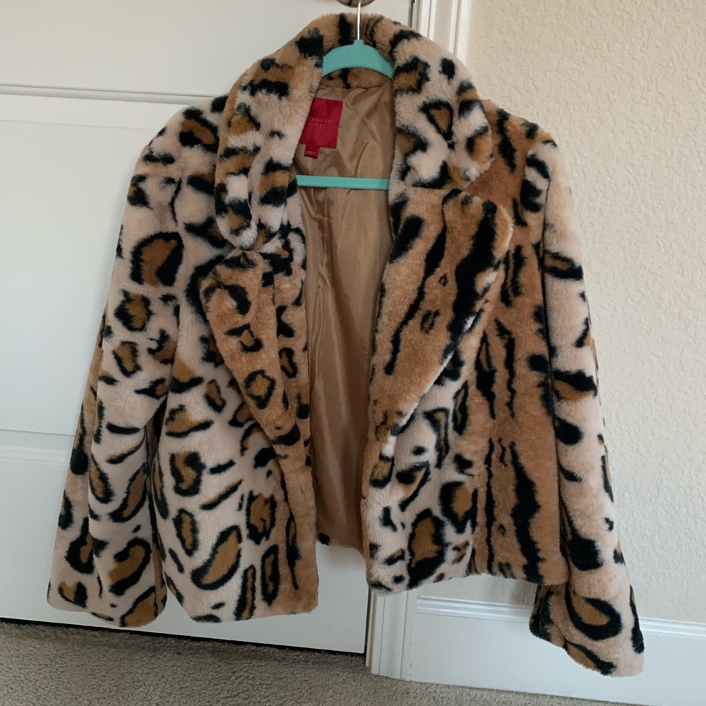 Leapoard Coat 🧥